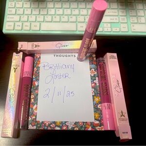 Supreme Gloss in no shame by Jeffree Star